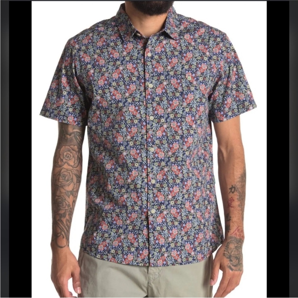 Vissla Floral Short Sleeve Button Front 100% Cotton Shirt Medium M Navy Blue